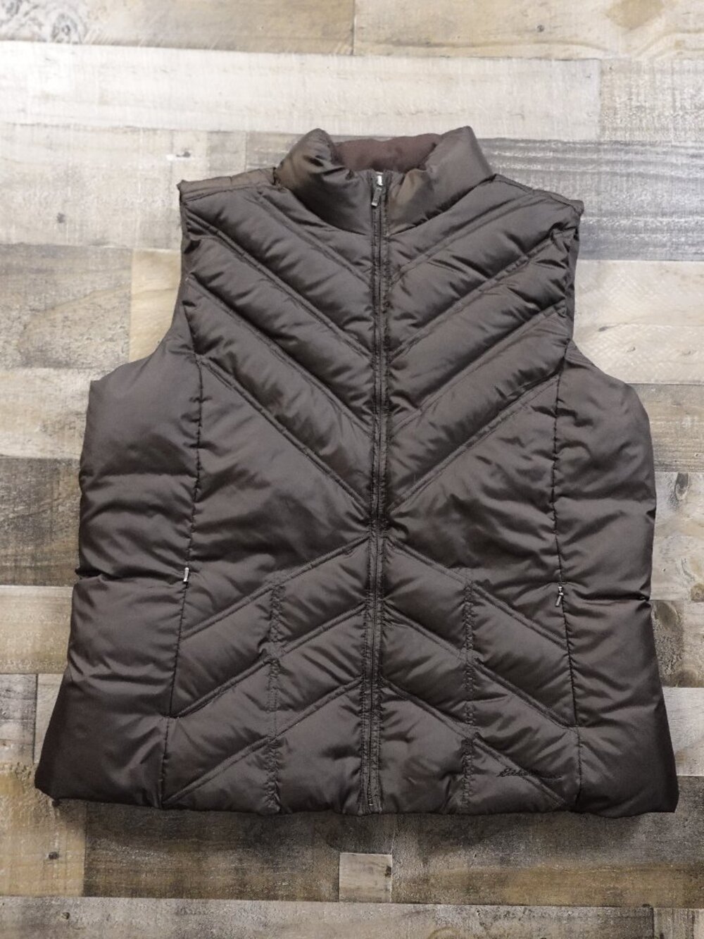 Eddie Bauer Goose Down Puffer Vest Women’s XXL Brown Chevron Quilted Full Zip